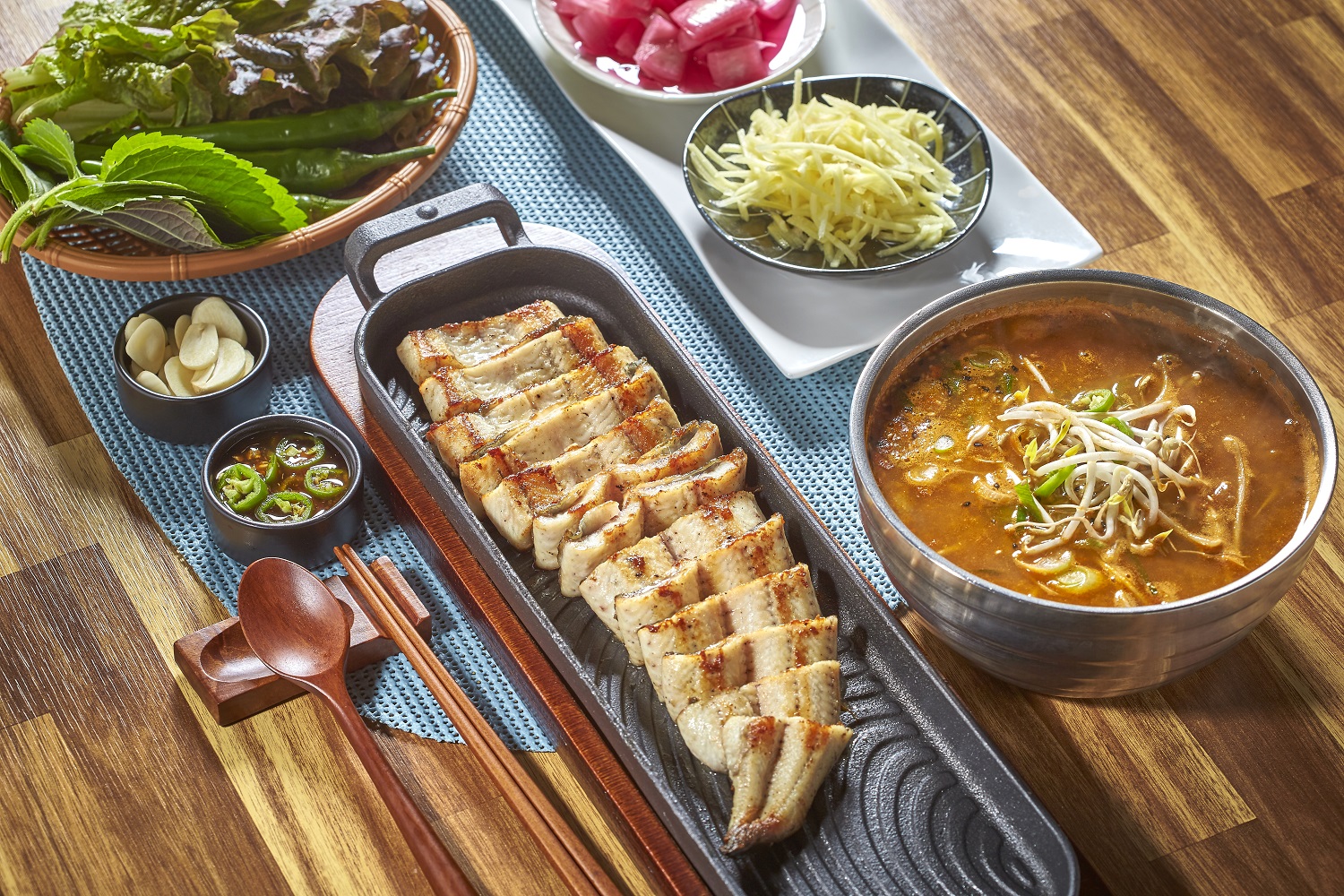 장어탕과 장어구이.jpg 이미지입니다.