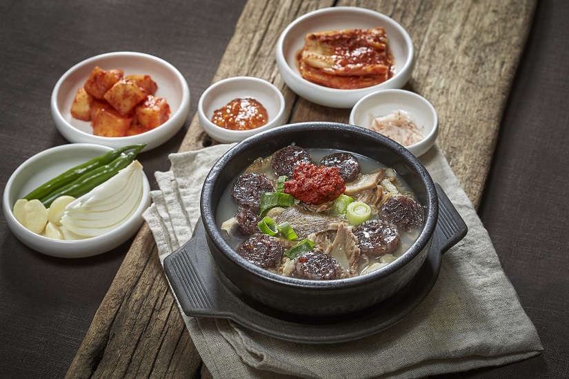 1. 겨울엔 뭐 먹지(국밥).jpg 이미지입니다.