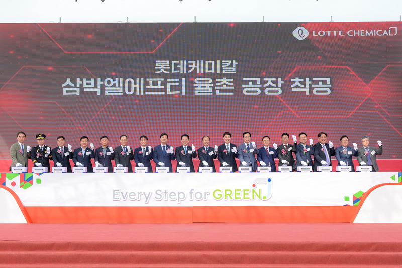 롯데 착공식 (김영록 도지사, 노관규 순천시장, 서동욱 도의회 의장, 송상락 경자청장, 이훈기 롯데케미칼 대표이사, 이영준 롯데케미칼