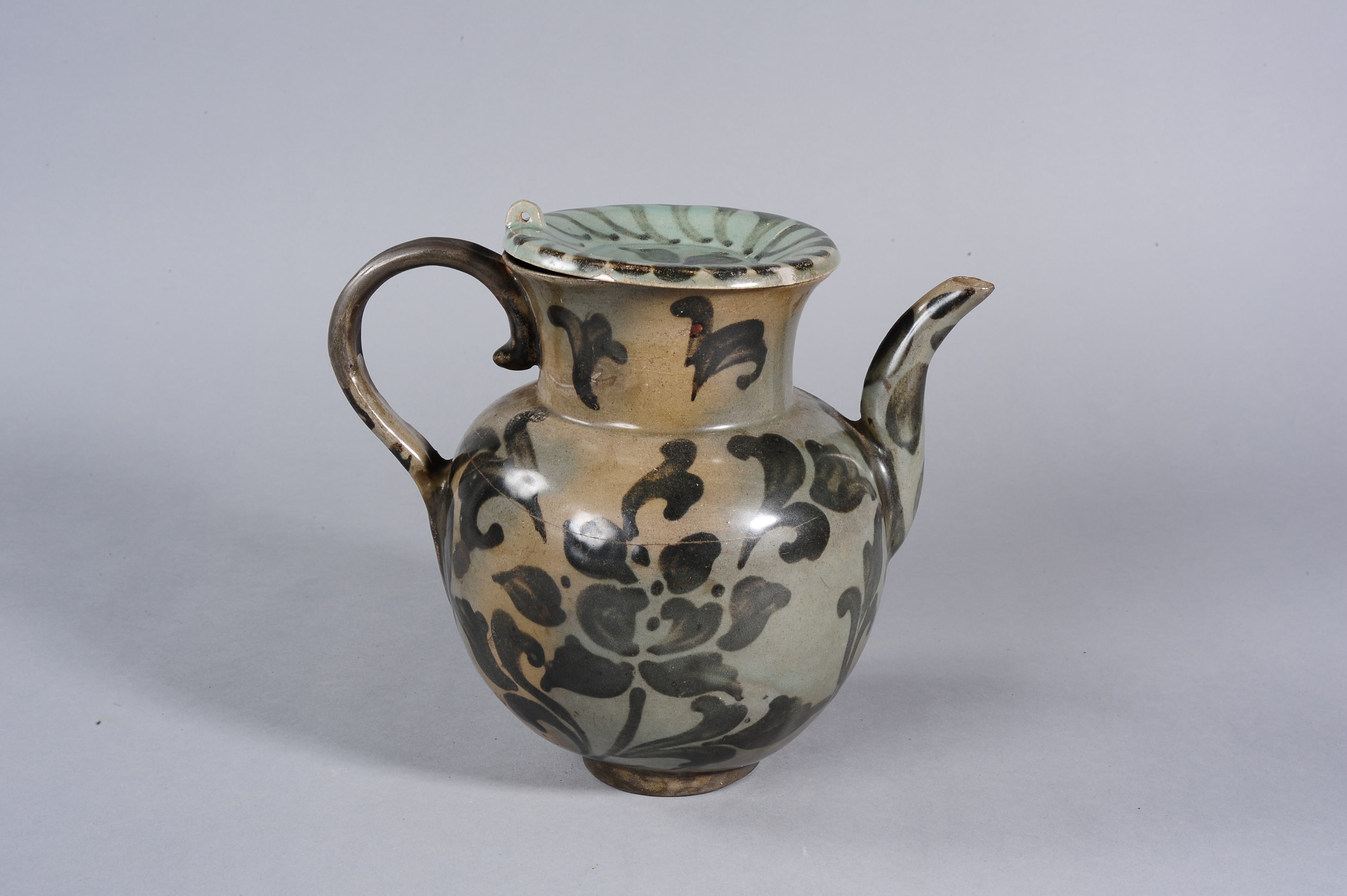 청자철화모란문주자.JPG 이미지입니다.