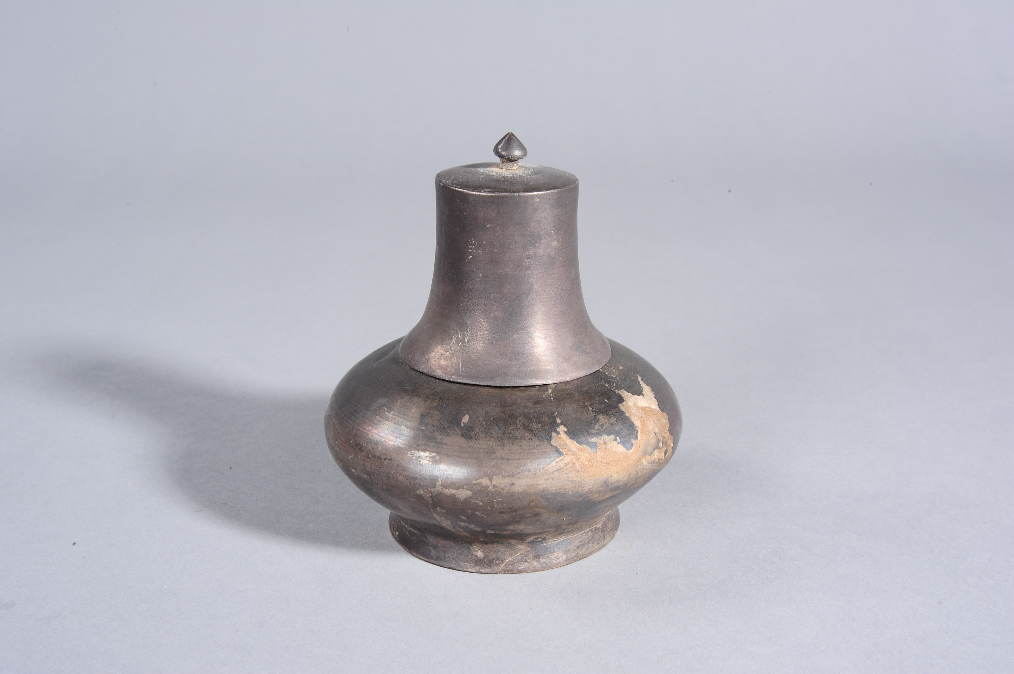 은제유개병(통일신라).JPG 이미지입니다.